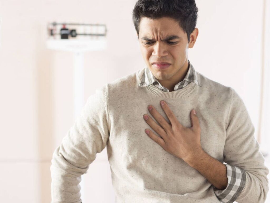 ¿Cuáles son las manifestaciones de enfermedad esofágica?