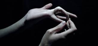 ¿Qué es la aracnodactilia?