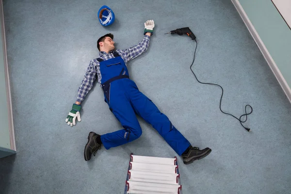 Evaluación de la seguridad de un sitio antes de iniciar la realimación cardiopulmonar