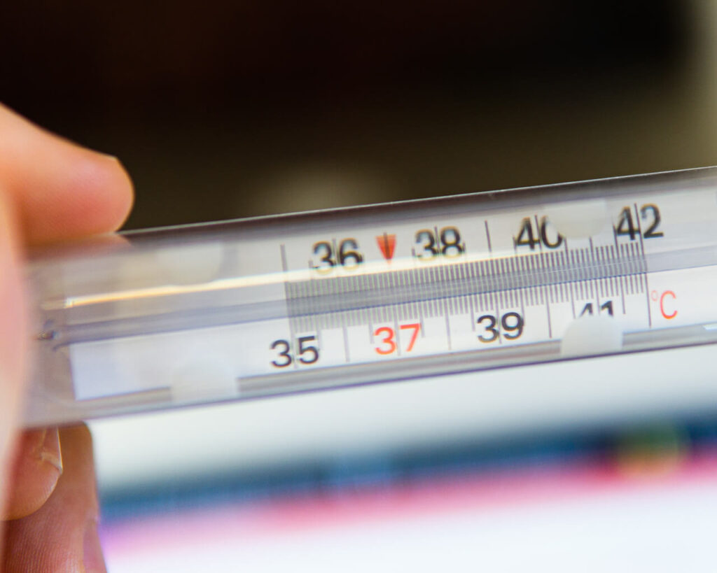 temperatura central normal del cuerpo humano