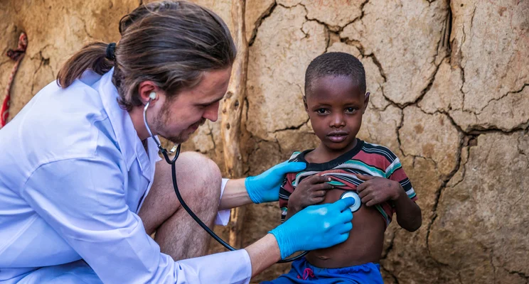 6 características del médico humanitario