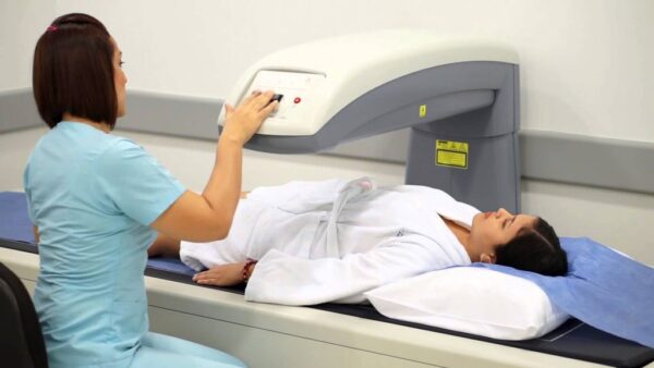 ¿Qué prueba se utiliza para detectar osteoporosis?