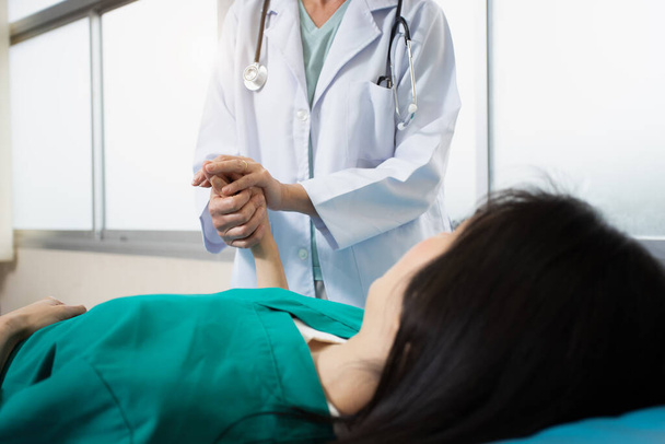 El fantasma que curaba