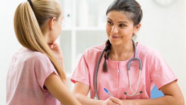 Entrevista clínica con el paciente adolescente