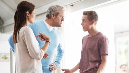 Separación de los adolescentes de sus padres