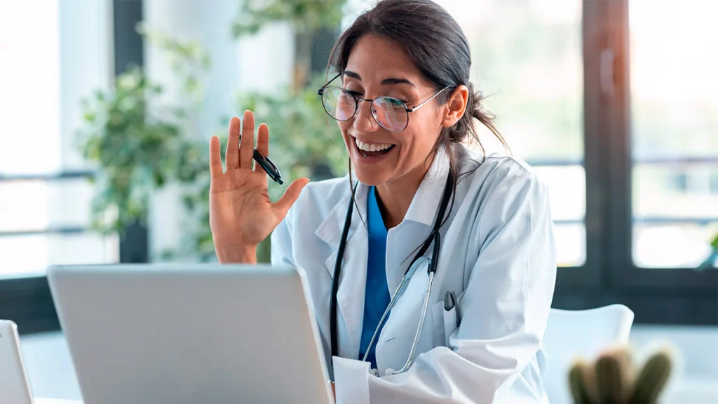 Es importante para el médico tener una página web