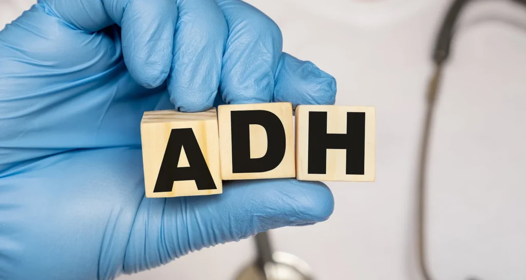 Hiponatremia hipotónica de causas dependientes de la ADH