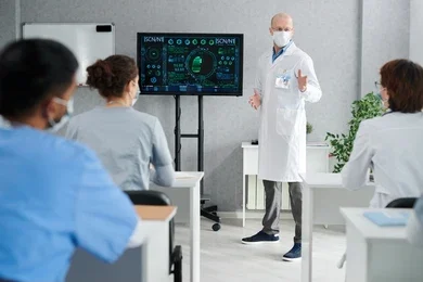 Evolución del plan de estudio en medicina
